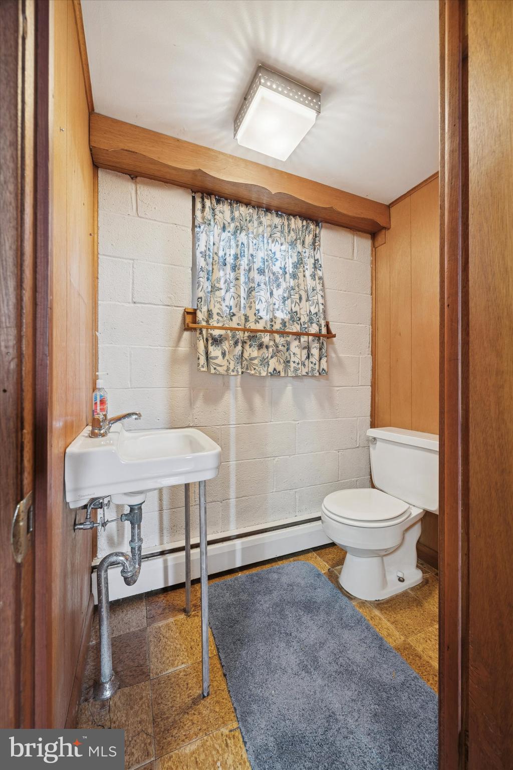 913 Woodside Avenue Secane, PA 19018 - Photo 20 of 25