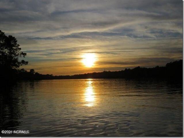 920 Golfview Road Southport, NC 28461 - Photo 2 of 7 Sunset at Boiling Spring Lakes