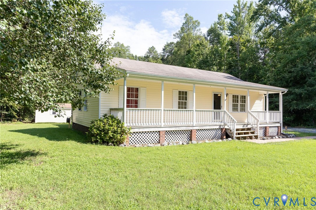 28 Will Davis Road Hanover, VA 23069 - Photo 4 of 50 Gallery Image 4