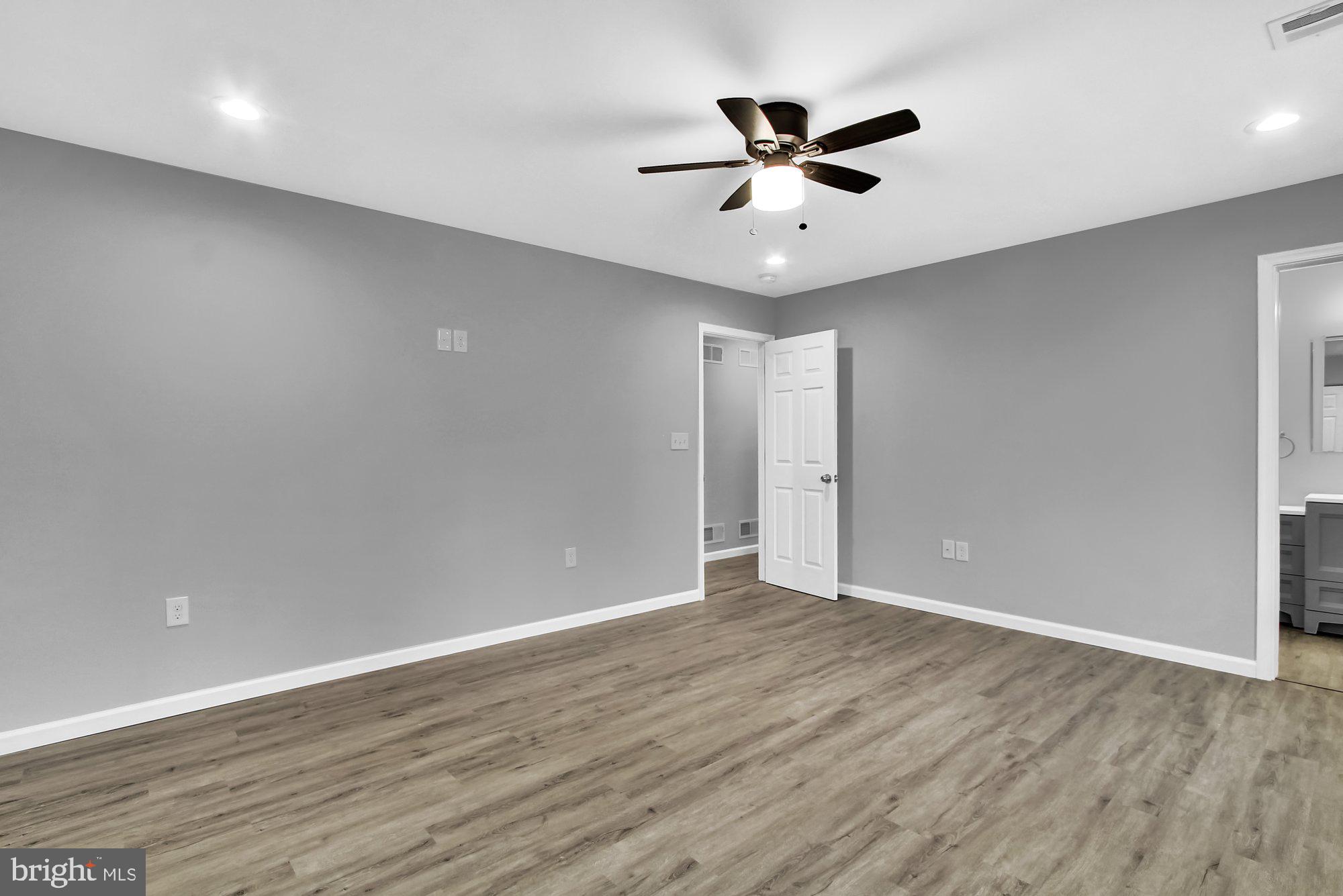 74 Clubhouse Road Delta, PA 17314 - Photo 16 of 28 Primary Bedroom
