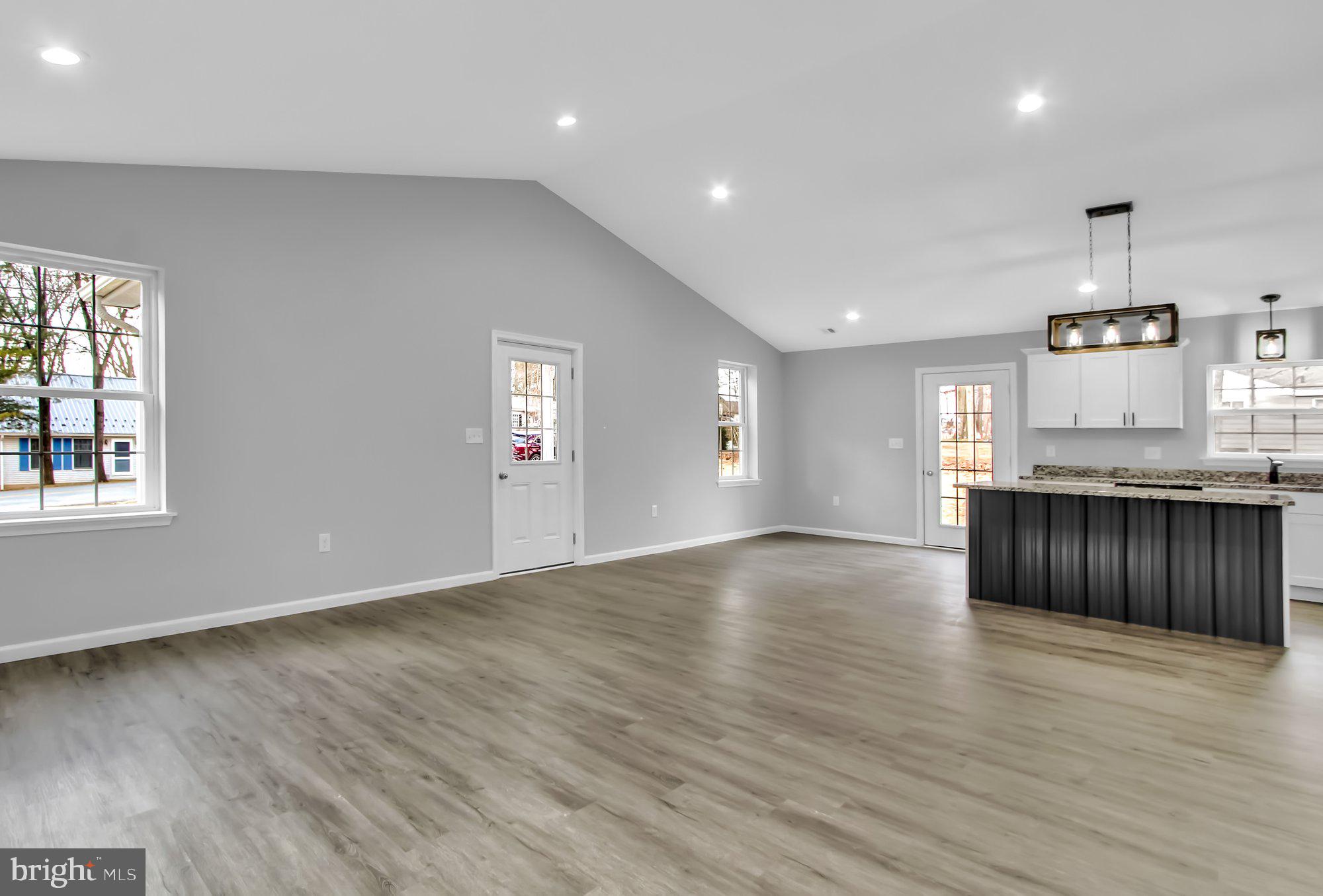 74 Clubhouse Road Delta, PA 17314 - Photo 6 of 28 Living Room/Dining Area
