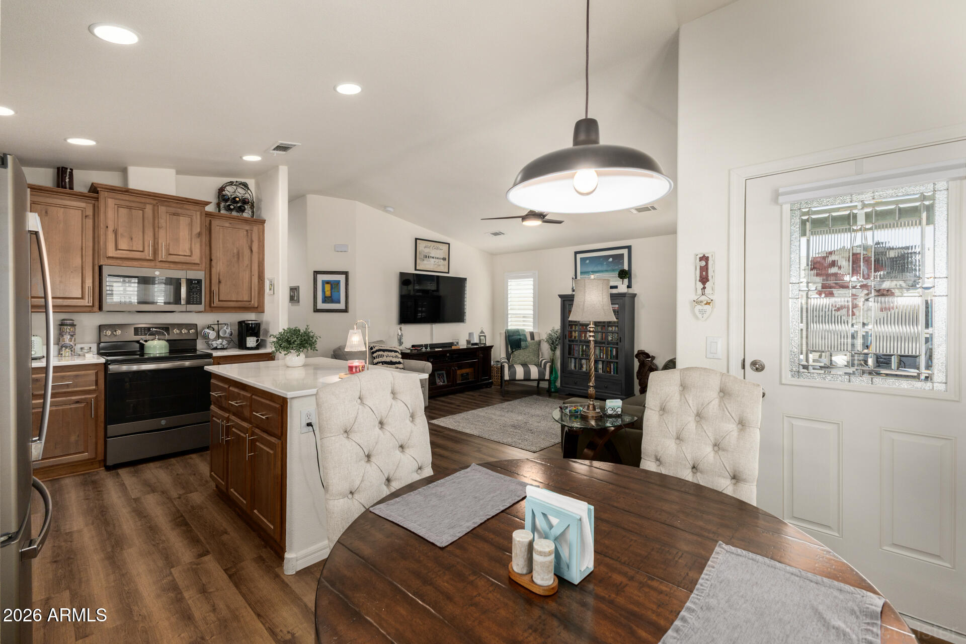 2206 South Ellsworth Road, Unit 149B Mesa, AZ 85209 - Photo 13 of 32 10 Ellsworth