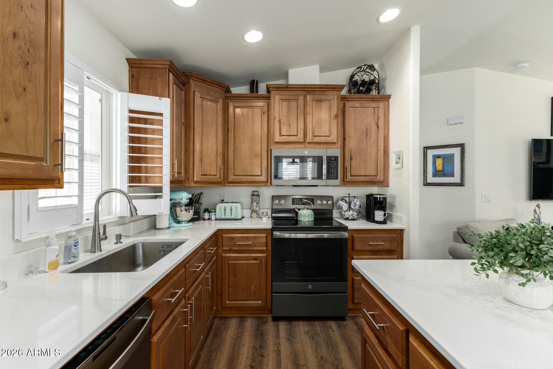 2206 South Ellsworth Road, Unit 149B Mesa, AZ 85209 - Photo 14 of 32 11 Ellsworth