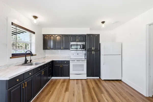 $1,600 | 2708 Hinda Road, Unit 2708, West Palm Beach, FL 33403