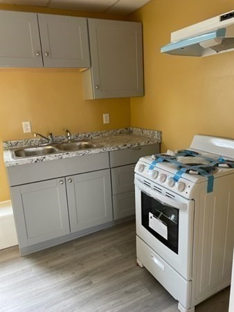 1301 Slade Street Fall River, MA 02721 - Photo 7 of 39