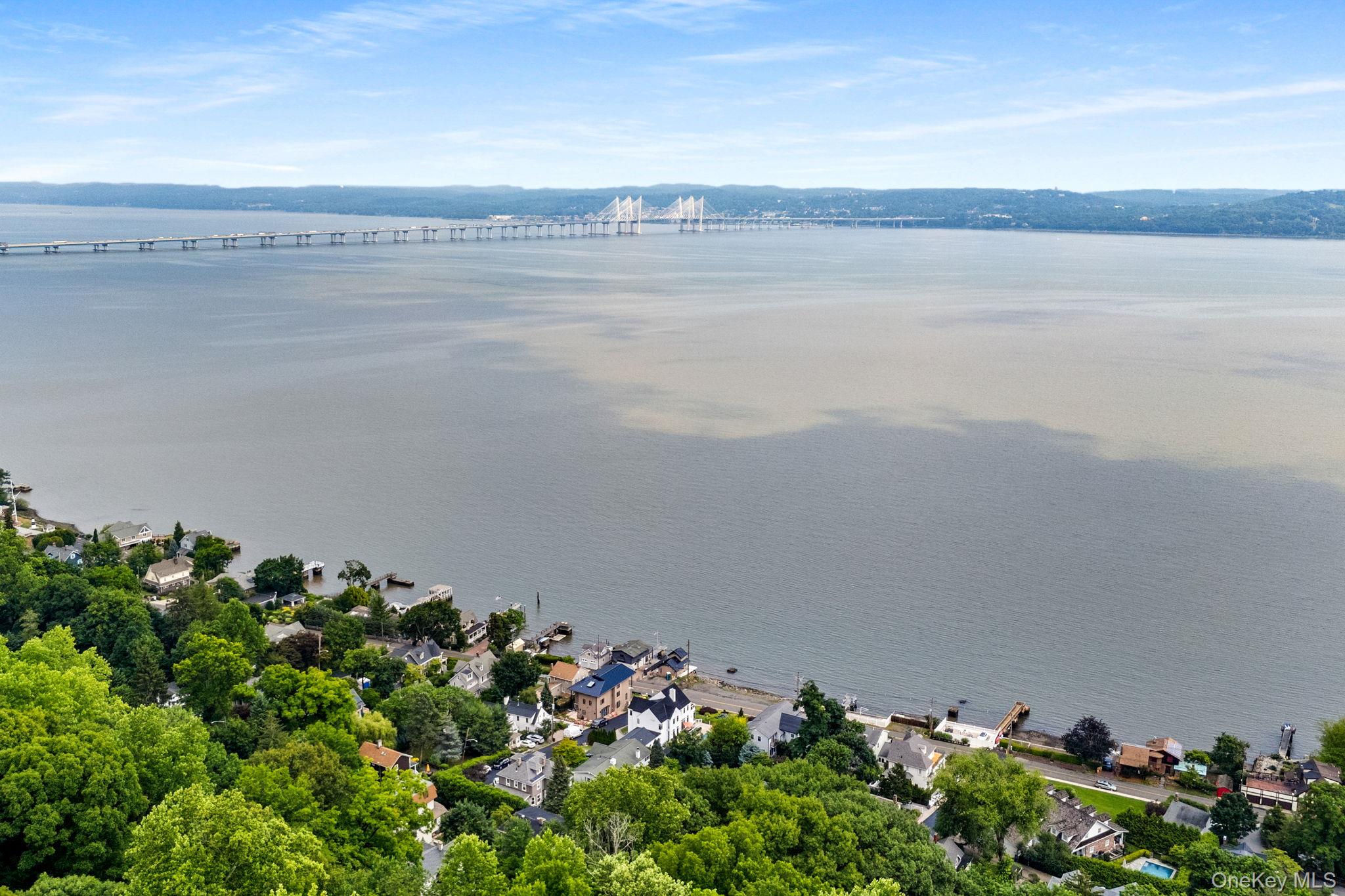 35 Upper Ritie Street Piermont, NY 10968 - Photo 4 of 42