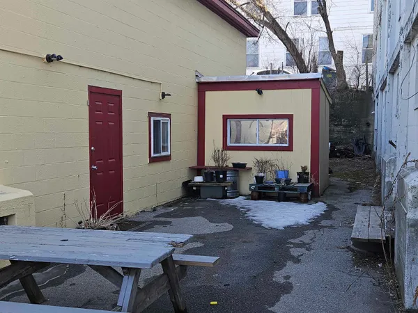 $199,900 | 16 North Main Street, Lisbon, NH 03585