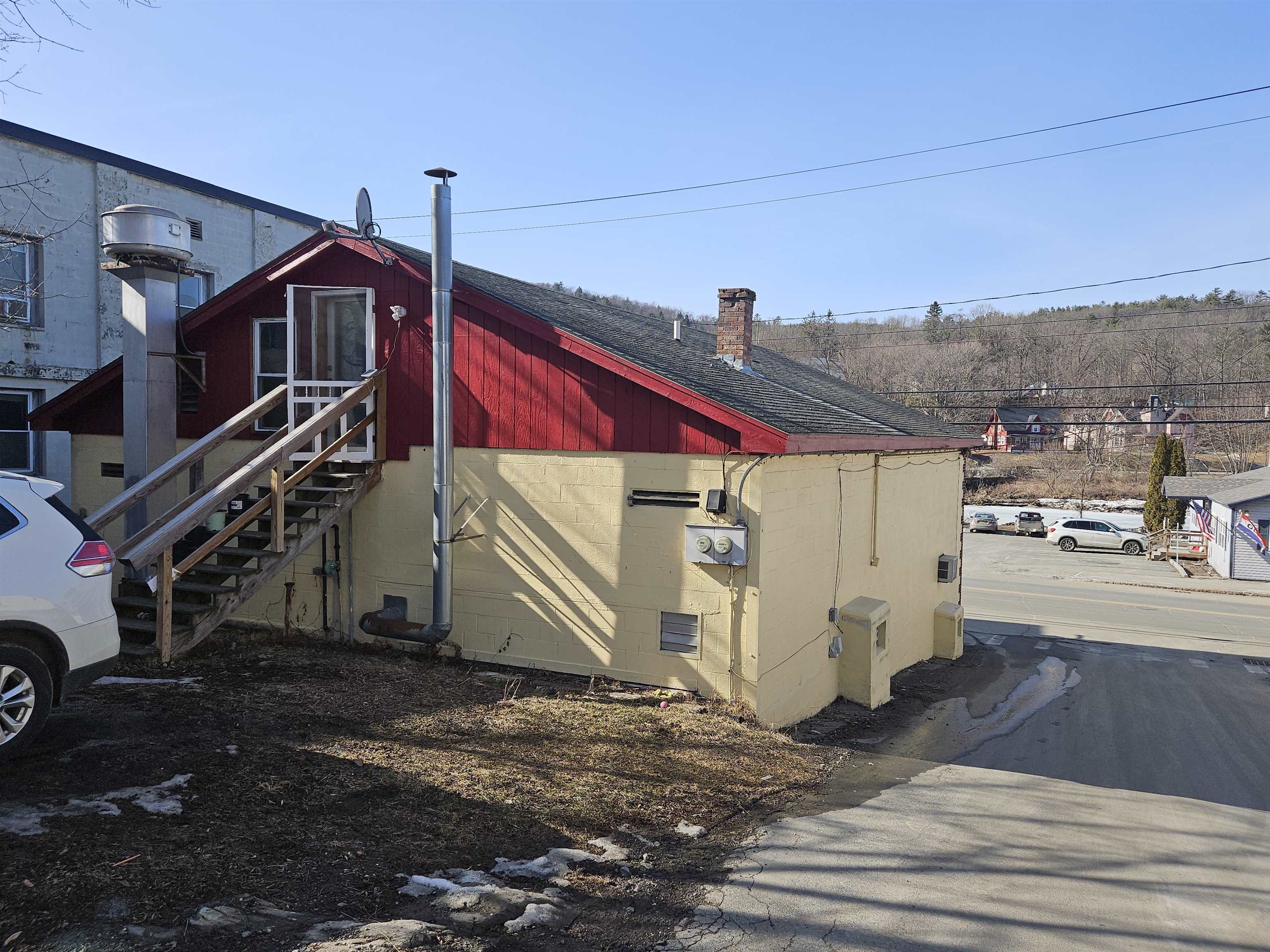 16 North Main Street Lisbon, NH 03585 - Photo 7 of 12