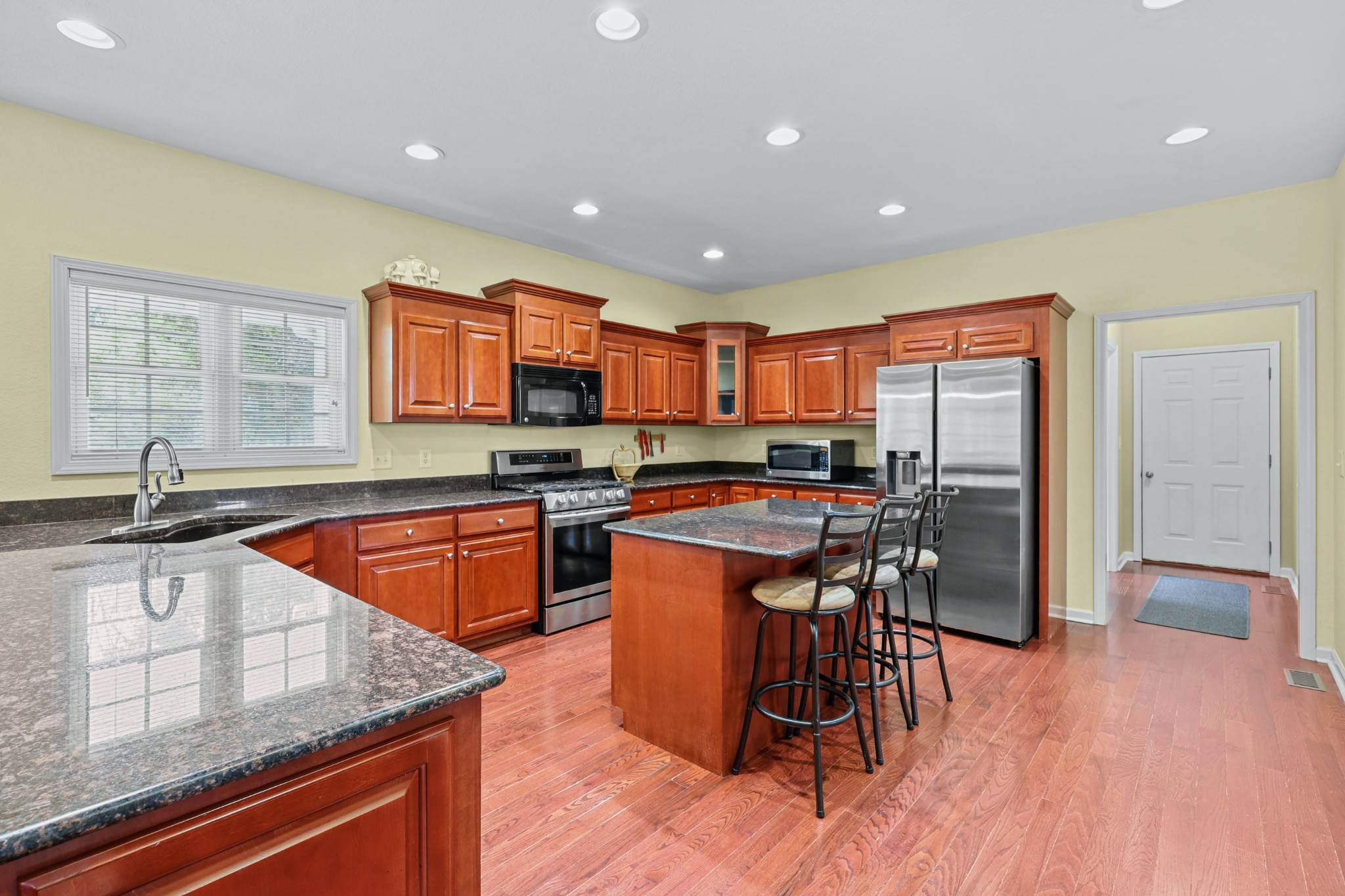 772 Salmon Branch Road Erin, TN 37061 - Photo 5 of 51