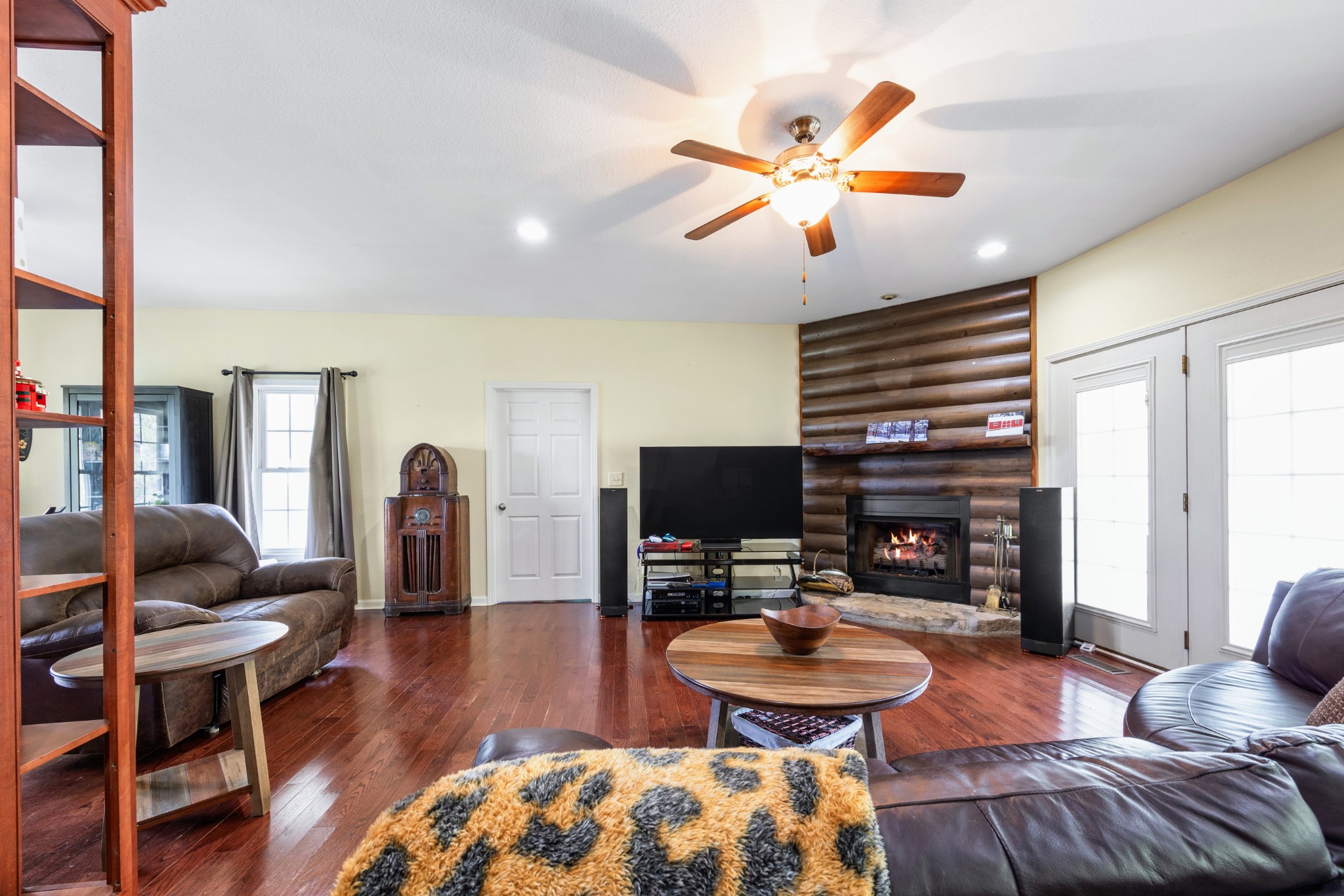 772 Salmon Branch Road Erin, TN 37061 - Photo 10 of 51