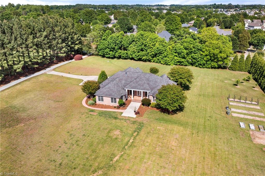 4447 Kendale Road High Point, NC 27265 - Photo 48 of 50