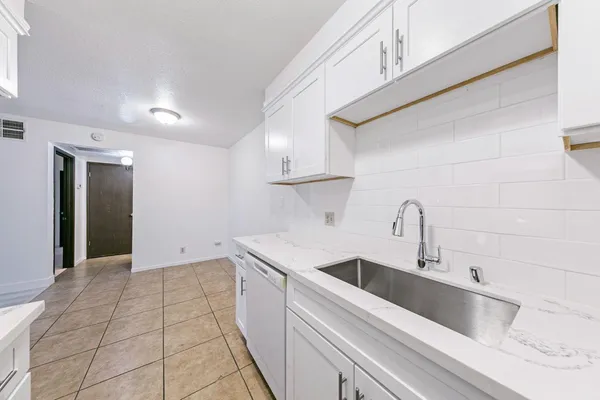 $140,000 | 6400 66th Avenue, Unit 11, Sacramento, CA 95823