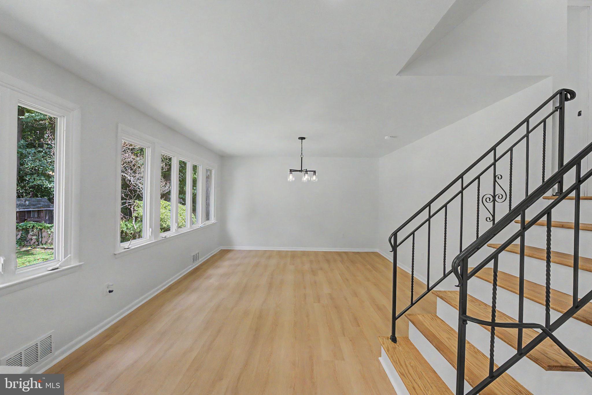 232 Winding Way Road Stratford, NJ 08084 - Photo 14 of 39 Gallery Image 14