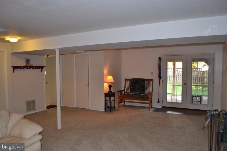 422 Carroll Island Road Middle River, MD 21220 - Photo 29 of 30 Family Room