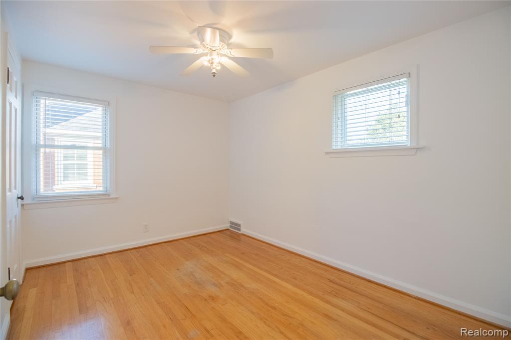 450 Roland Road Grosse Pointe Farms, MI 48236 - Photo 29 of 53 Gallery Image 29