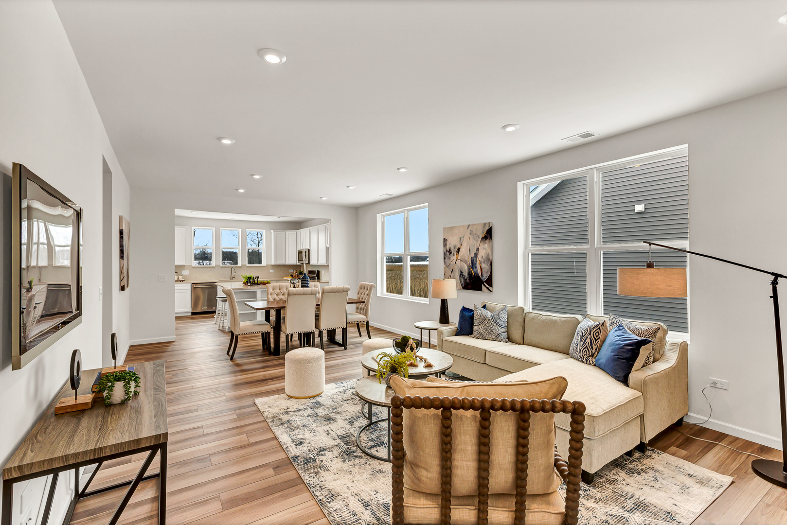 2813 Spring Circle South Lindenhurst, IL 60046 - Photo 4 of 12