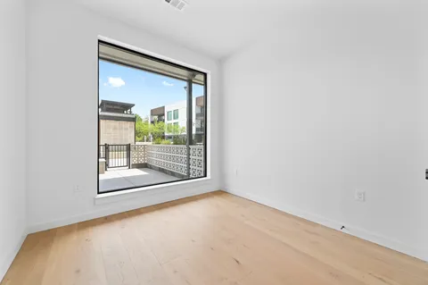 $815,000 | 2209 South 1st Street, Unit 121, Austin, TX 78704