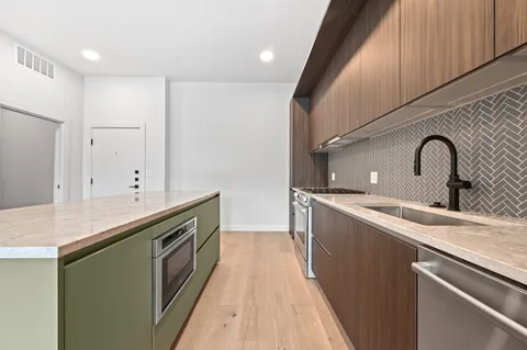 $815,000 | 2209 South 1st Street, Unit 121, Austin, TX 78704