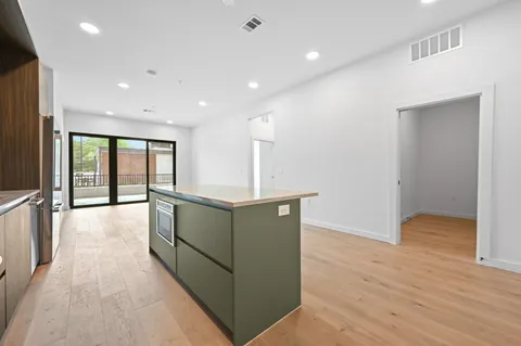 $815,000 | 2209 South 1st Street, Unit 121, Austin, TX 78704