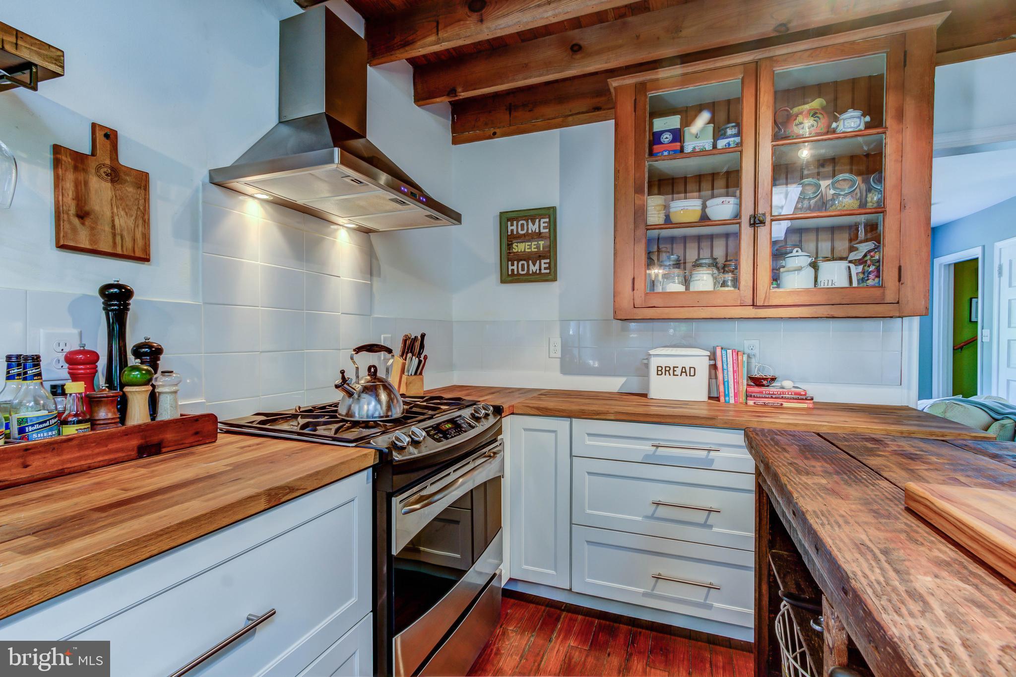 321 Newark Road Landenberg, PA 19350 - Photo 7 of 35 Farmhouse Kitchen