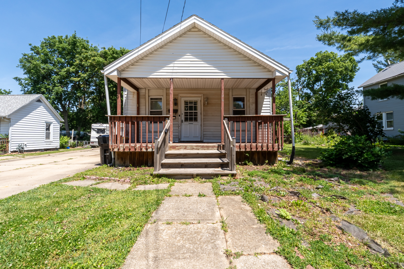 306 East Sycamore Street Normal, IL 61761 - Photo 1 of 24