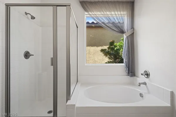 $2,440 | 628 Wounded Star Avenue, Las Vegas, NV 89178