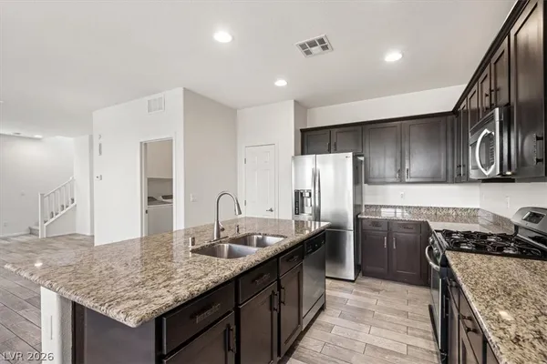 $2,440 | 628 Wounded Star Avenue, Las Vegas, NV 89178