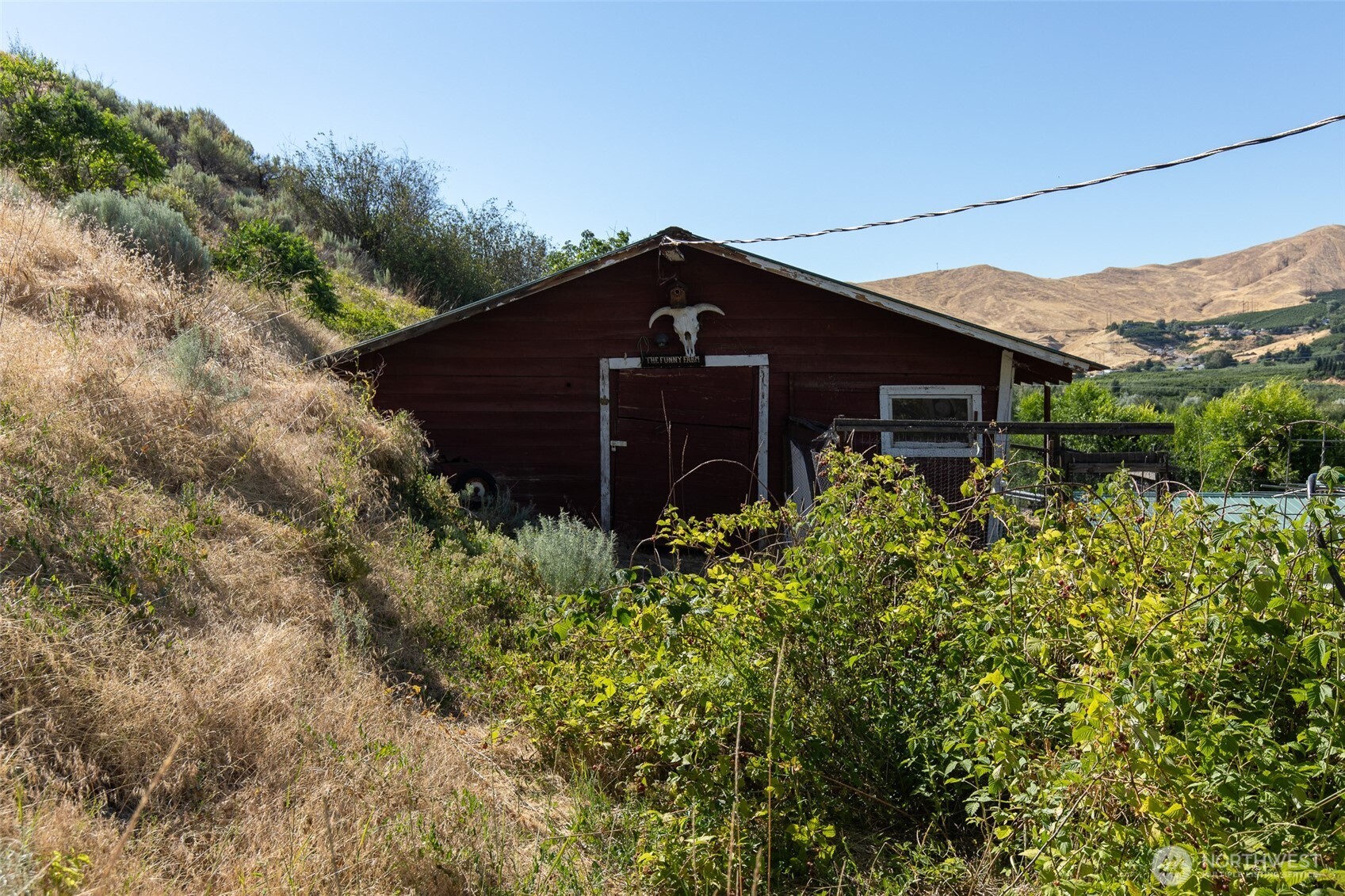 2115 Sleepy Hollow Road Wenatchee, WA 98801 - Photo 14 of 31