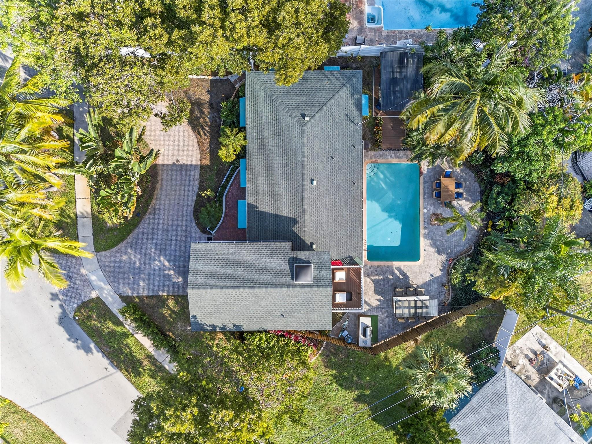 40 Southwest 9th Court Pompano Beach, FL 33060 - Photo 2 of 48 a view of a house with a yard