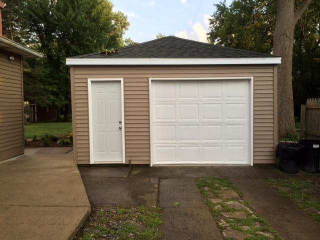 611 West Sterns Road Temperance, MI 48182 - Photo 15 of 20 20416511-14.JPG