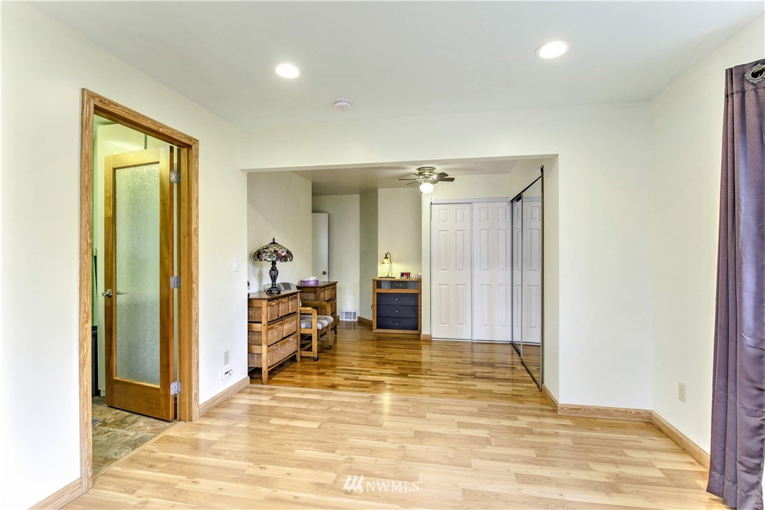 8704 Custer Road Southwest Lakewood, WA 98499 - Photo 12 of 25