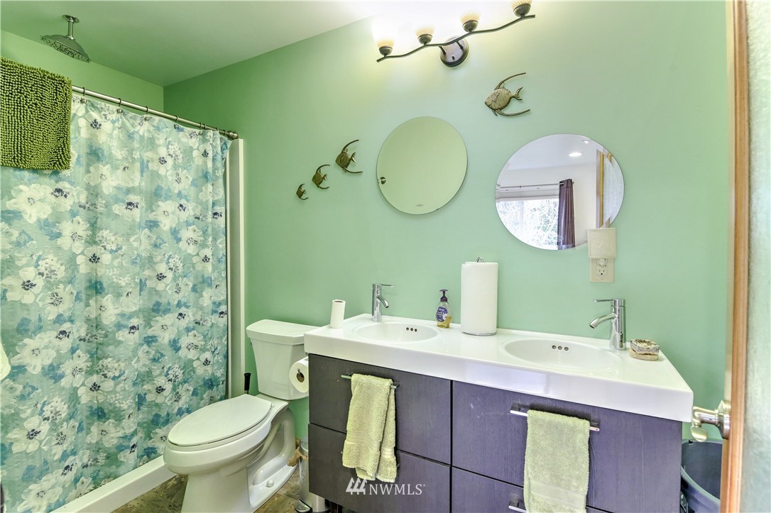 8704 Custer Road Southwest Lakewood, WA 98499 - Photo 15 of 25