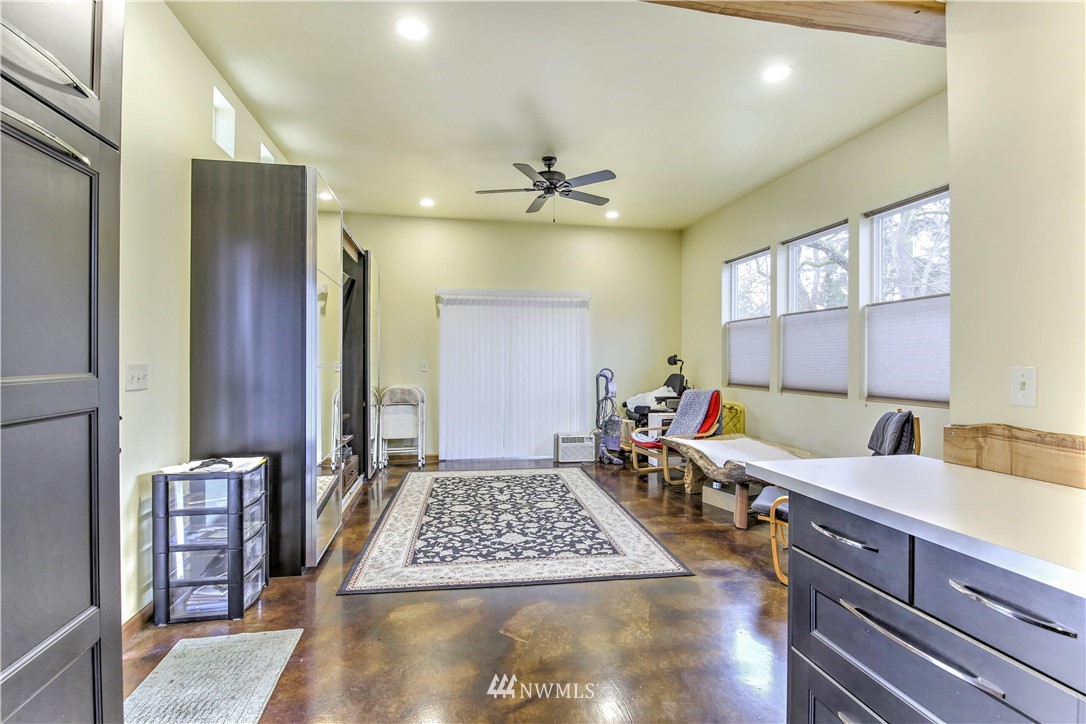 8704 Custer Road Southwest Lakewood, WA 98499 - Photo 21 of 25