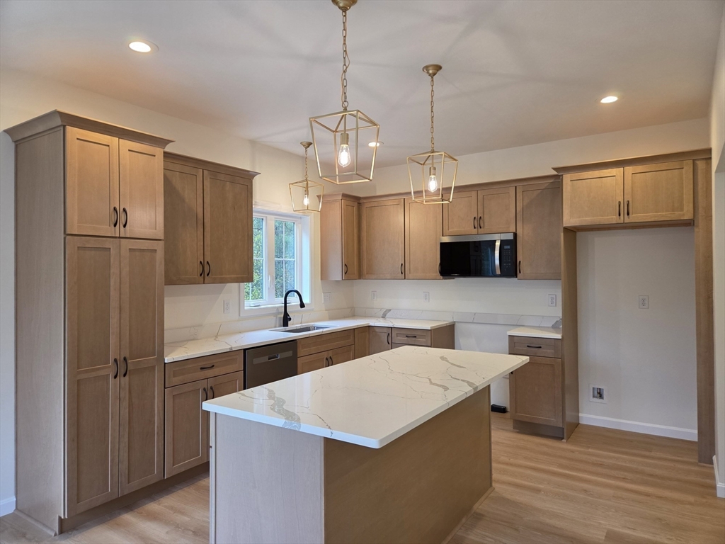 184 Petersham Road Phillipston, MA 01331 - Photo 7 of 30 Gallery Image 7