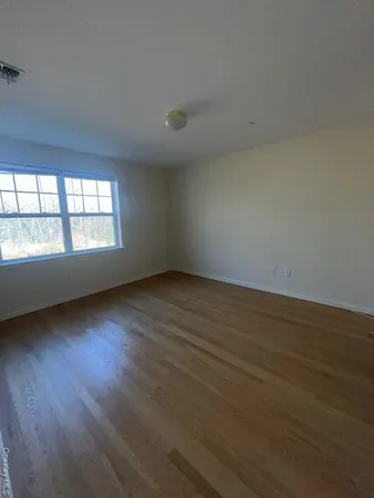 $3,200 | 200 Woodcrest Lane, Unit 211, Mount Kisco, NY 10549