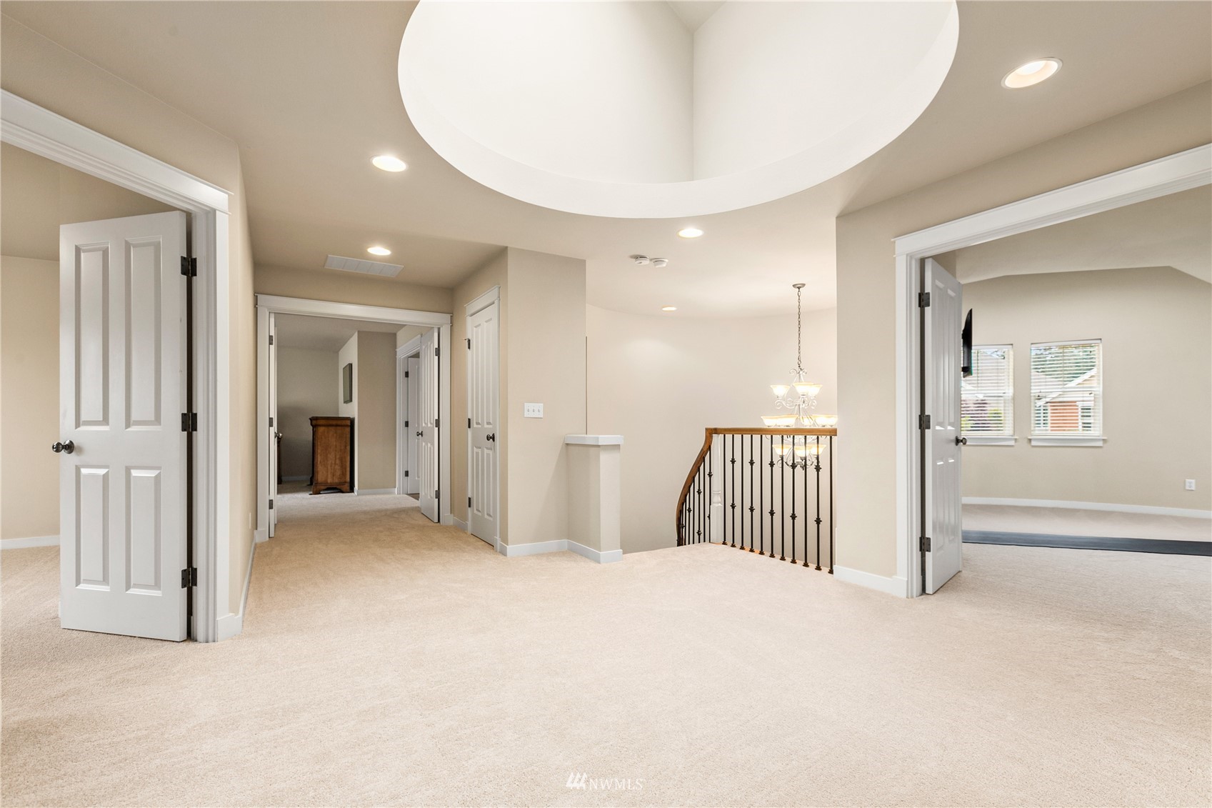 18407 36th Avenue Southeast Bothell, WA 98012 - Photo 17 of 39