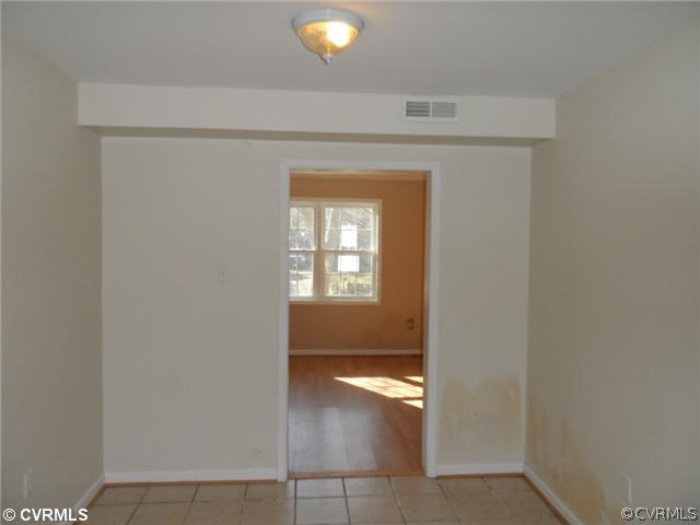 8602 Middle Road Richmond, VA 23235 - Photo 6 of 10 Dining Room