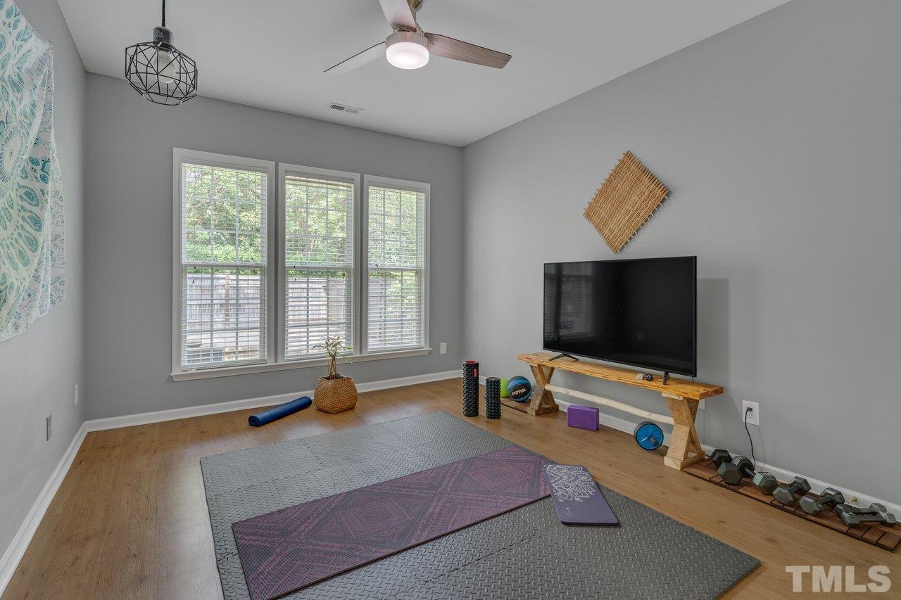 7628 Silver View Lane Raleigh, NC 27613 - Photo 27 of 29