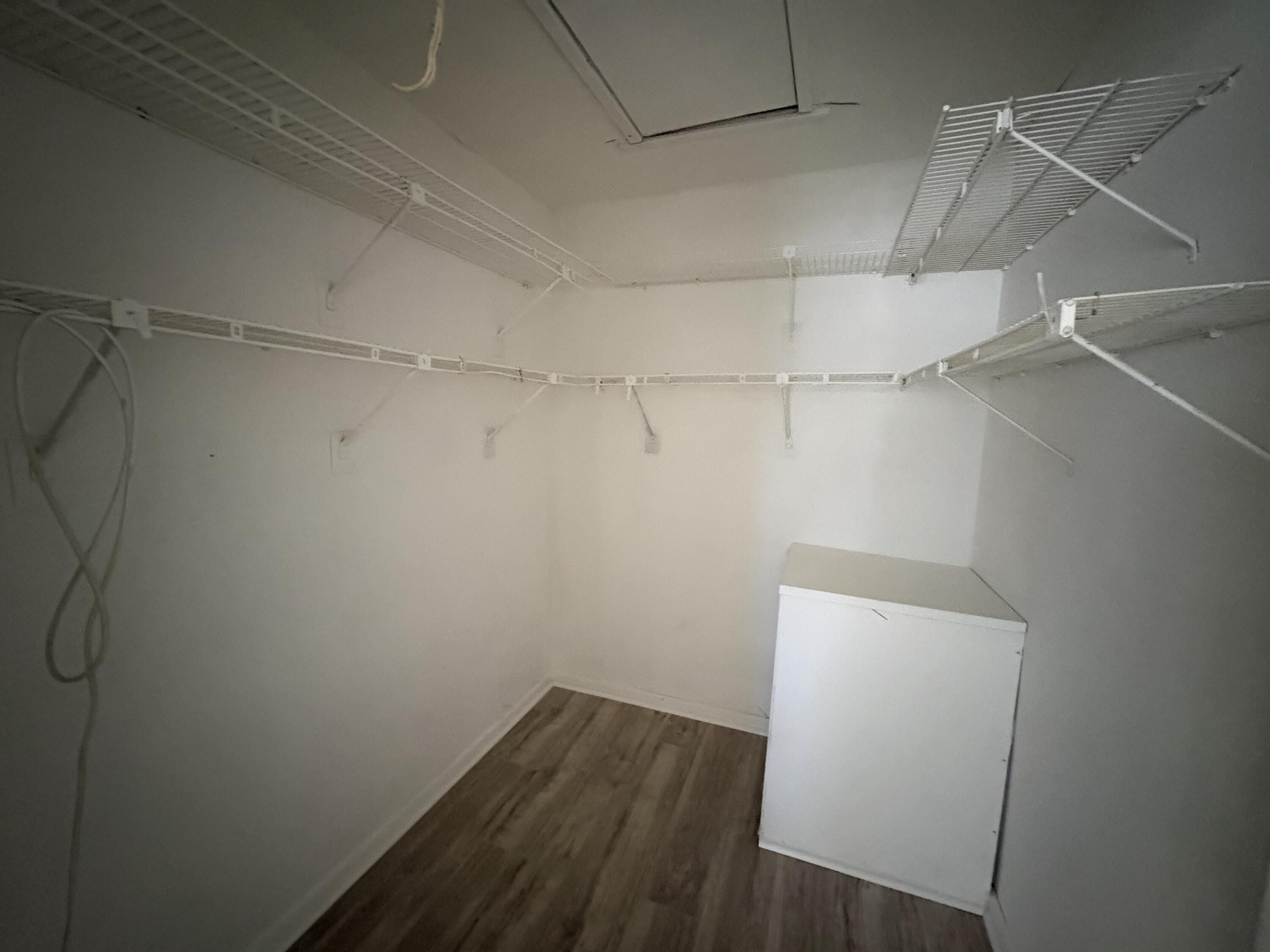 497 Mansfield K Boca Raton, FL 33434 - Photo 9 of 10 Closet