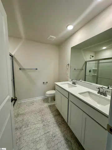 $229,900 | 8 Stoneview Way, Taylors, SC 29687