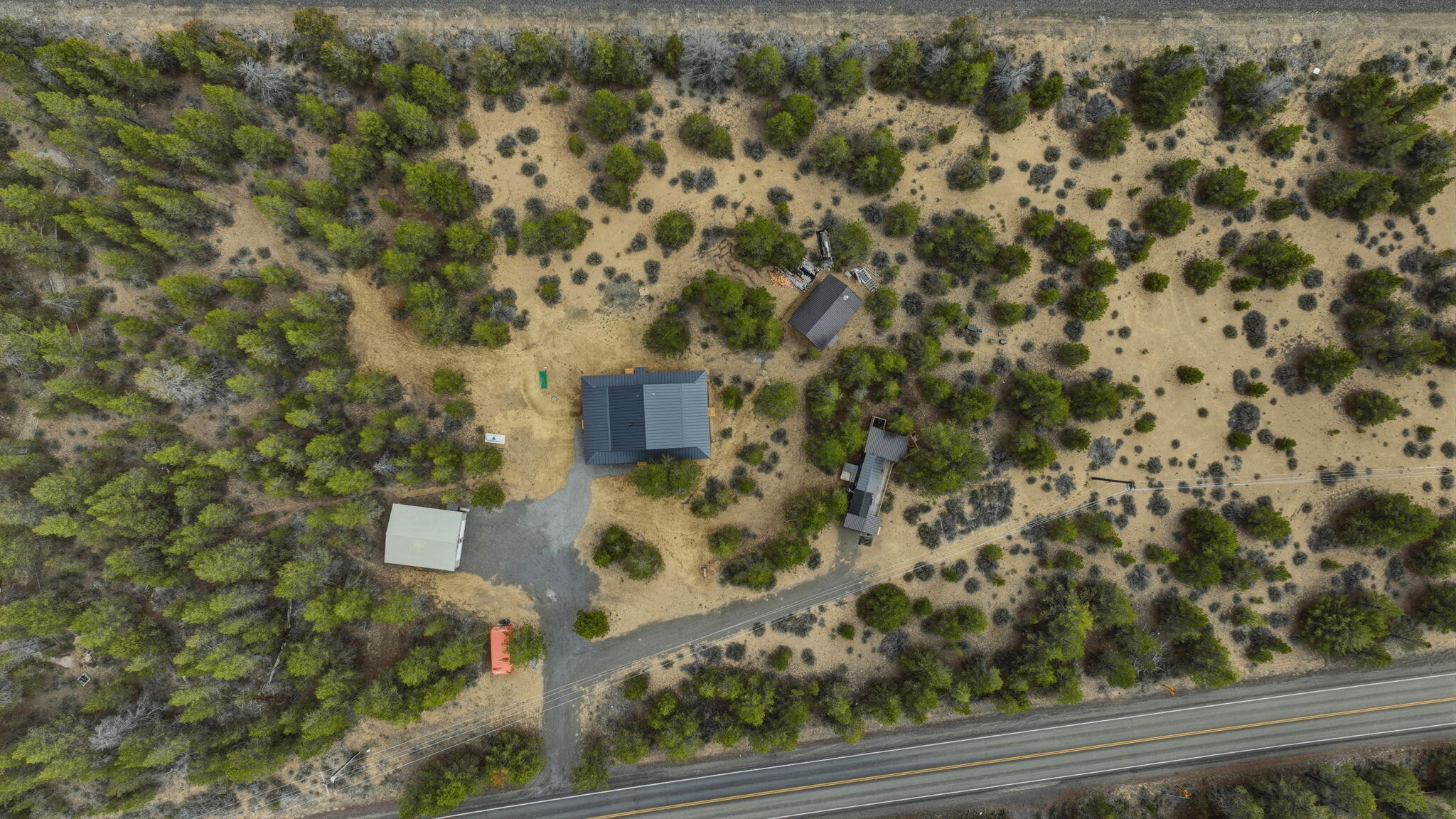 54270 Huntington Road La Pine, OR 97739 - Photo 65 of 68 view of a city
