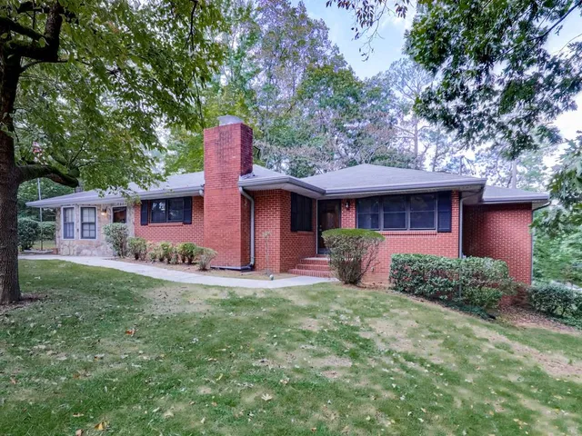 $2,200 | 5480 Burgess Drive, Mableton, GA 30126