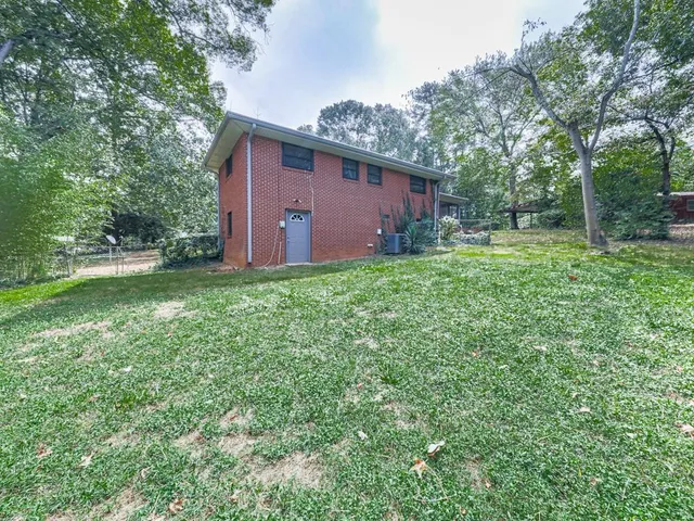 $2,200 | 5480 Burgess Drive, Mableton, GA 30126