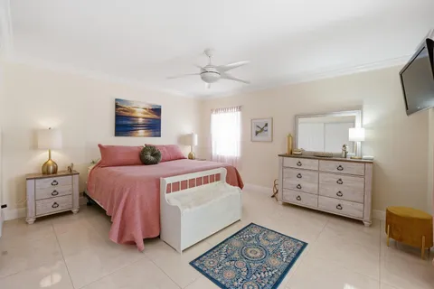 $325,000 | 10223 North Circle Lake Drive, Unit 102, Boynton Beach, FL 33437