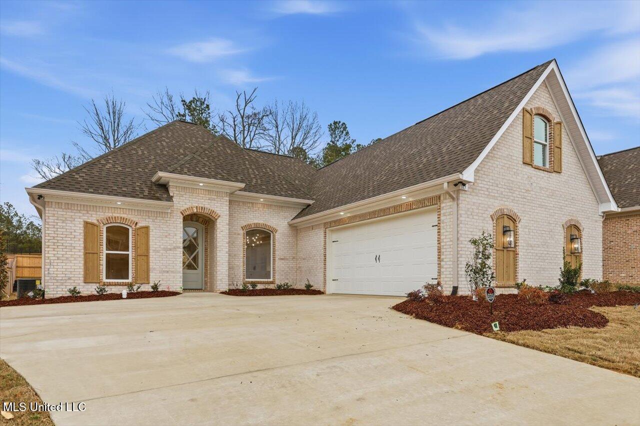 167 Bronson Bend Flowood, MS 39232 - Photo 2 of 34 02-167 Bronson Bnd _ Home Tours MS