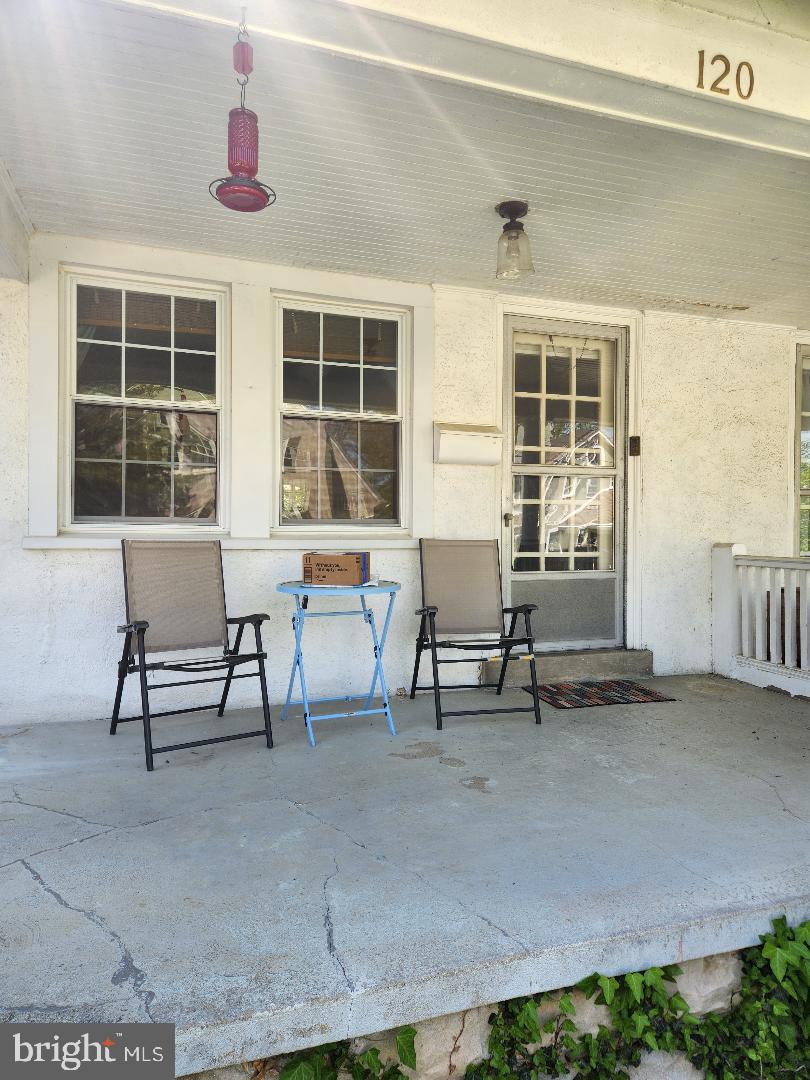 120 Biddle Road Paoli, PA 19301 - Photo 2 of 2 Covered front porch