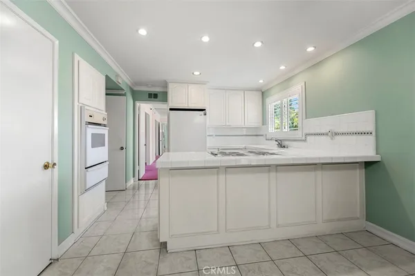 $1,048,000 | 1636 Hanging Rock Avenue, Montebello, CA 90640