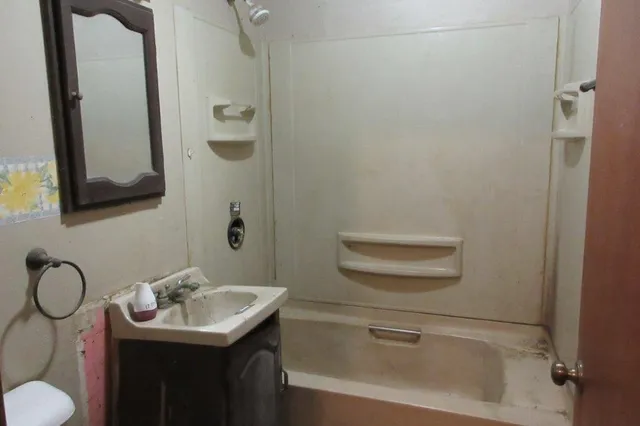 $125,000 | 16588 Co Hwy J, Chippewa Falls, WI 54729