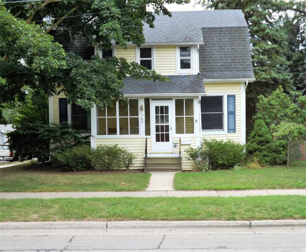 703 1st Street Rochester, MI 48307 - Photo 2 of 15