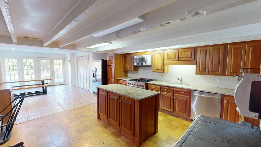 17541 Plantation Road Onancock, VA 23417 - Photo 4 of 69